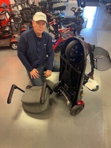 steps on showing how to fold scooter